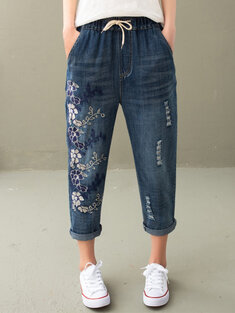 Flower Embroidered Jeans-834