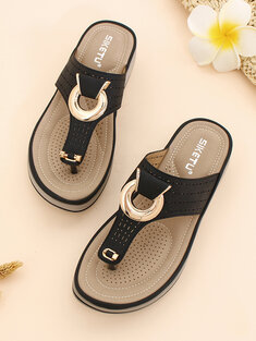Hollow Comfy Clip Toe Beach Slippers