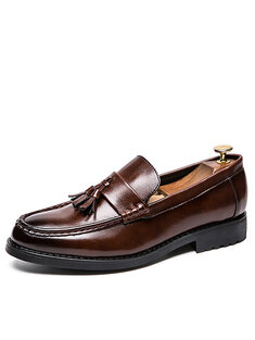 Men Classic Tassel Slip On Pure Color Dress Loafers-142082