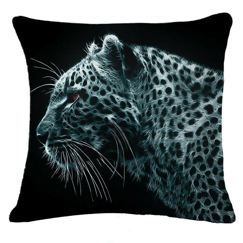 

45x45cm Home Decoration Black 3D Fluorescence Animals 6 Optional Patterns Pillow Case