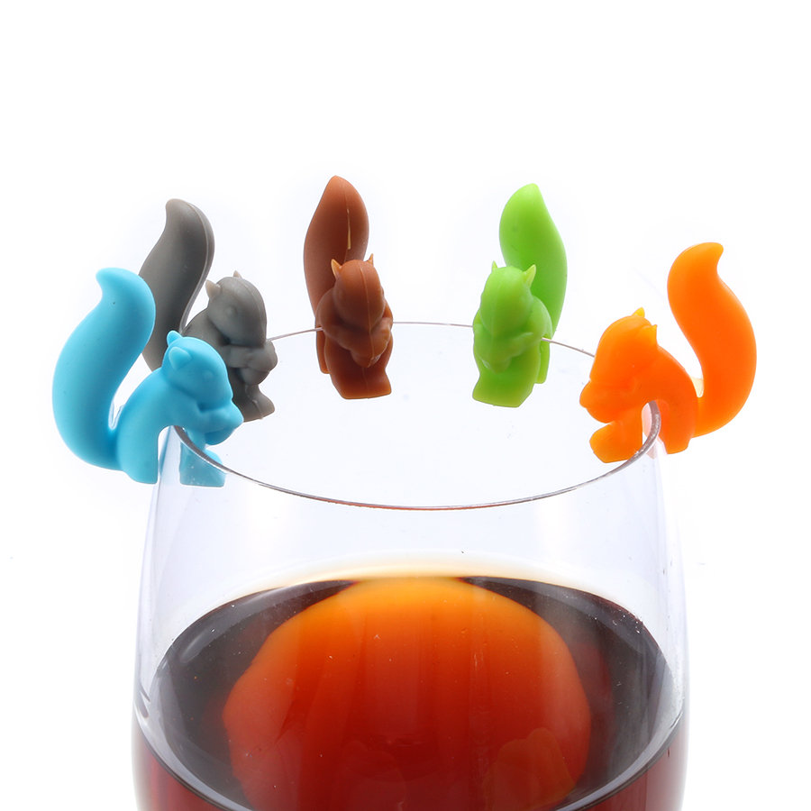 केसीएएसए केसी-जीसी 01 5 पीसीएस सिलिकॉन प्यारा गिलहरी चाय बैग धारक वाइन ग्लास आकर्षण पेय निर्माता बार उपकरण