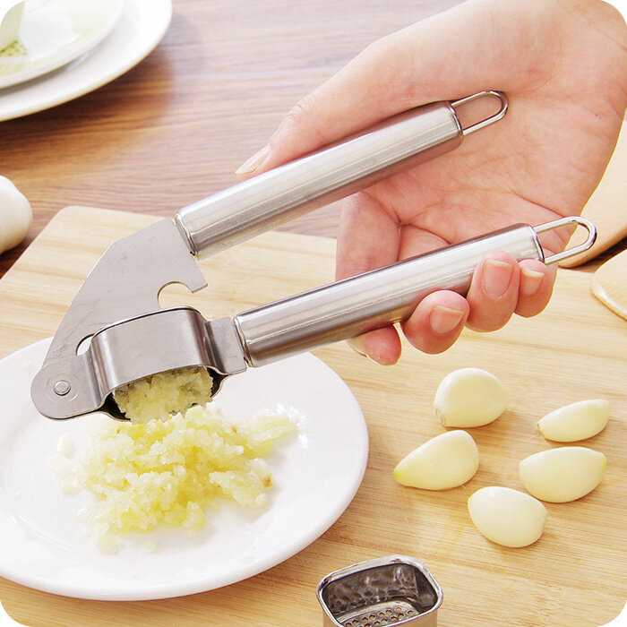 Novo aço inoxidável Prenda de alho Prensador de mão Prensador de gengibre Slicer Masher Kitchen Tool