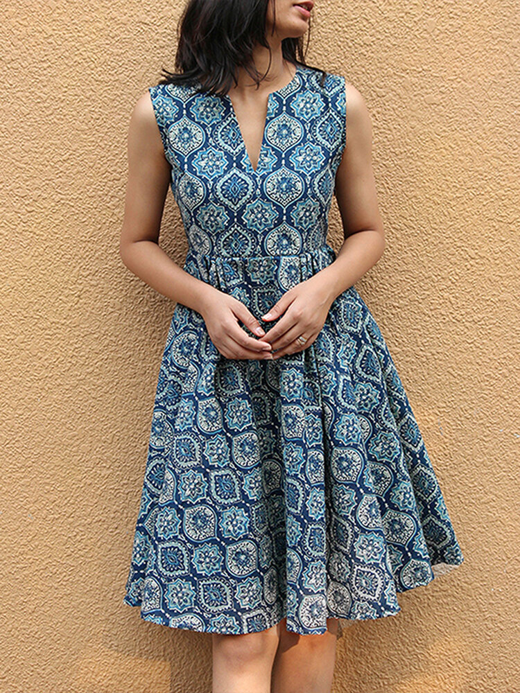 

Women Bohemian Floral Print Notched Neck Sleeveless Dress, Coffee;blue
