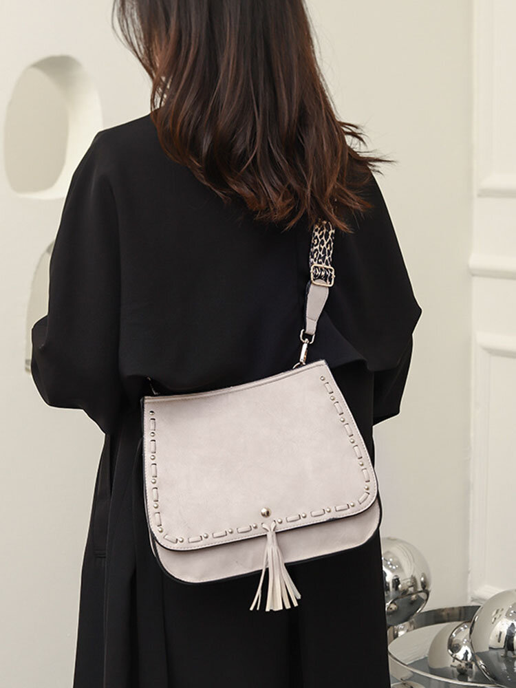 Women Vintage Faux Leather Tassel Rivet Crossbody Bag Shoulder Bag
