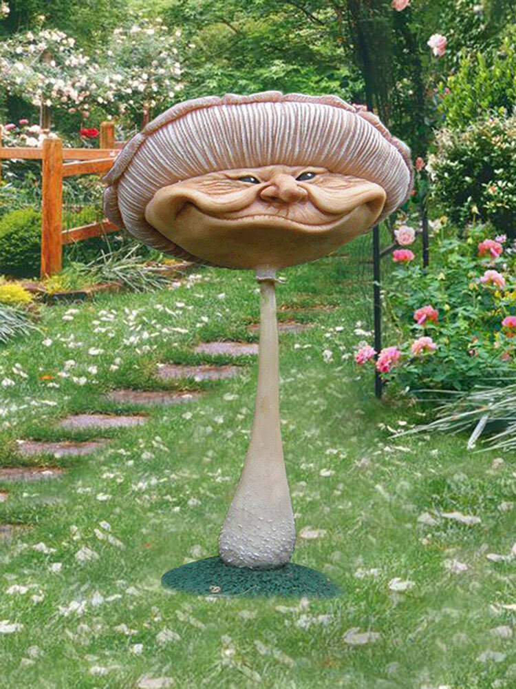 1 PC Halloween Funny Mushroom Face Statue Mini Old Women Face Resin Sculpture Miniature Garden Outdoor Yard Lawn Decoration