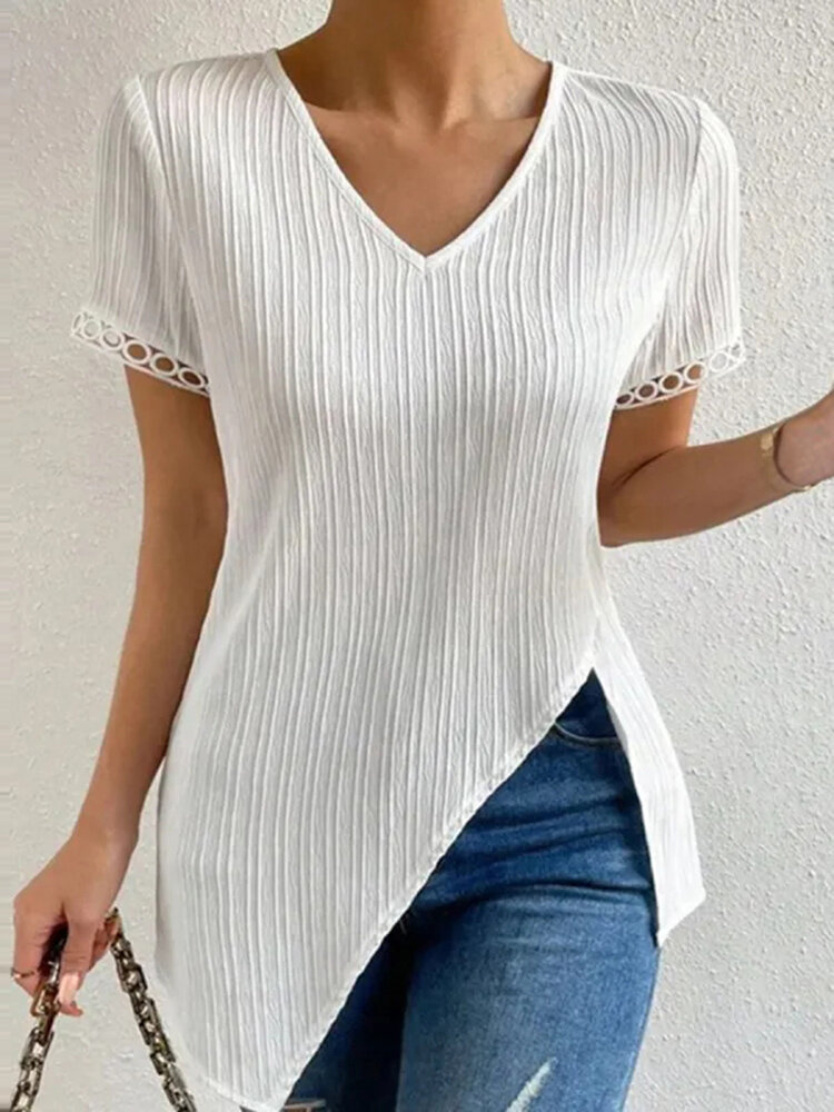 Camiseta de manga hueca con dobladillo irregular y cuello en V de textura lisa para mujer