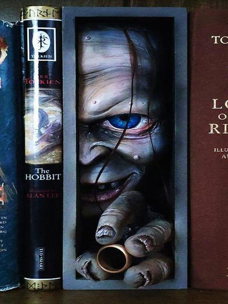 1 PC Monster Bookends Skull Decor Figurines Devil Statue Horror Peeping on The Bookshelf Human Face Resin Sculpture Home