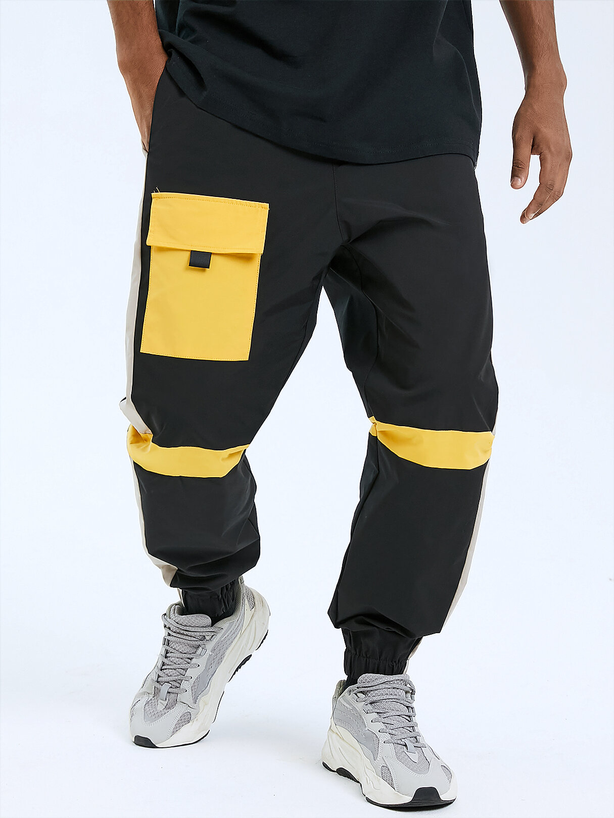 Men Color Block Multi Pockets Cargo Pants