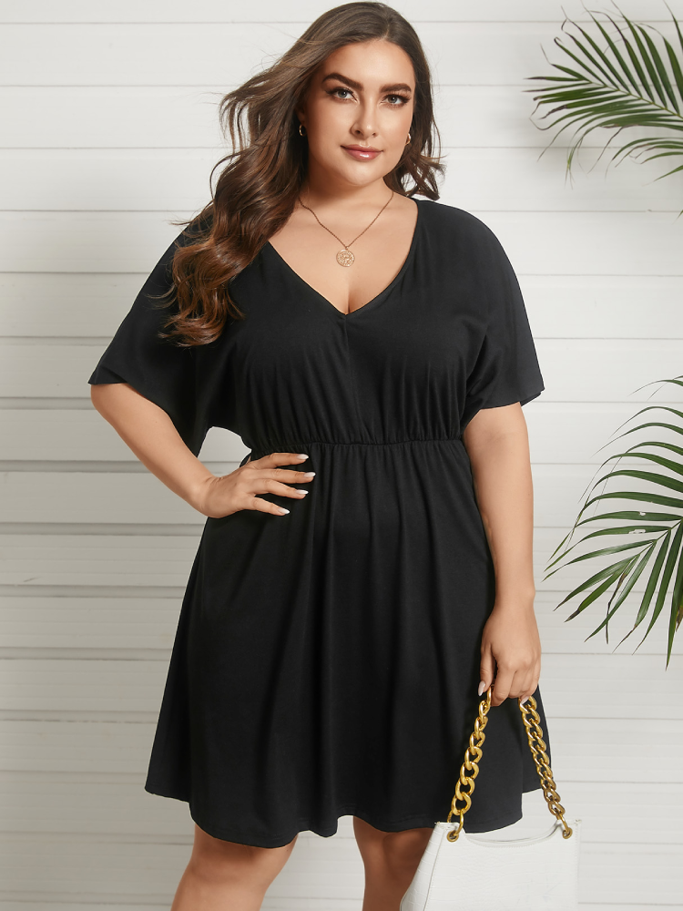 Casual V-neck Elatic Waist Short Sleeve Plus Size Black Dress for Women