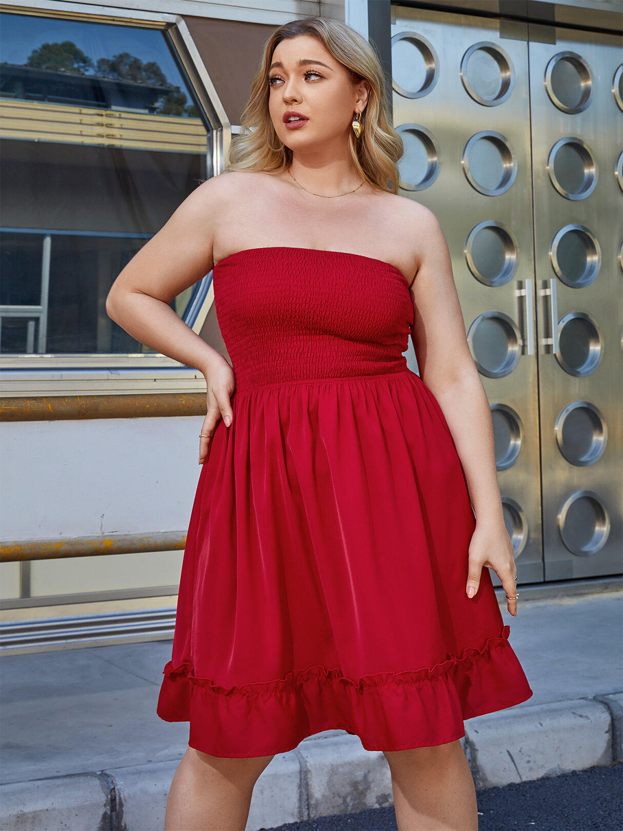 Plus Size Red Tube Top Shirring Backless Design Dress