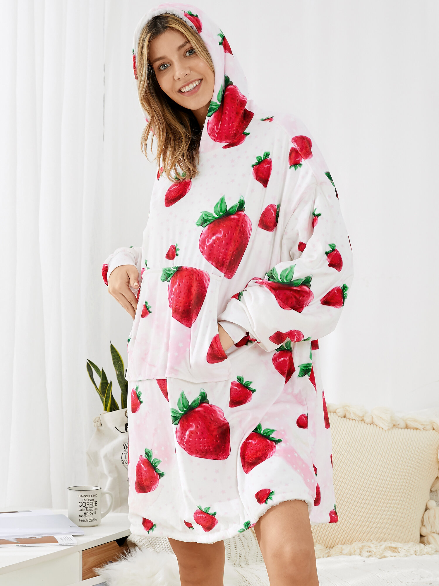 Women All Over Strawberry Print Thick Sherpa Lined Wearable Blanket Hoodie Two-Sided Robe Oversized Sweatshirt With Kangaroo Pocket