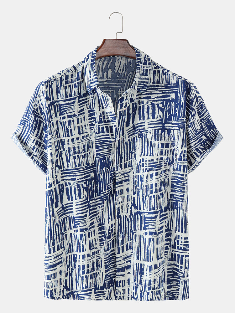 Holiday Mens Abstract Geometric Print Regular Hem Shirt With Pocket