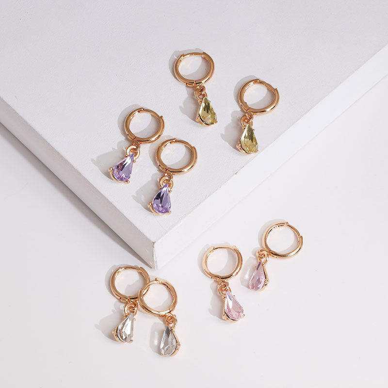 

4 Colors Trendy Geometric Drop-shaped Pendant Earring Gemstone Shine Ear Drop Elegant Jewelry, Yellow;purple;white;pink
