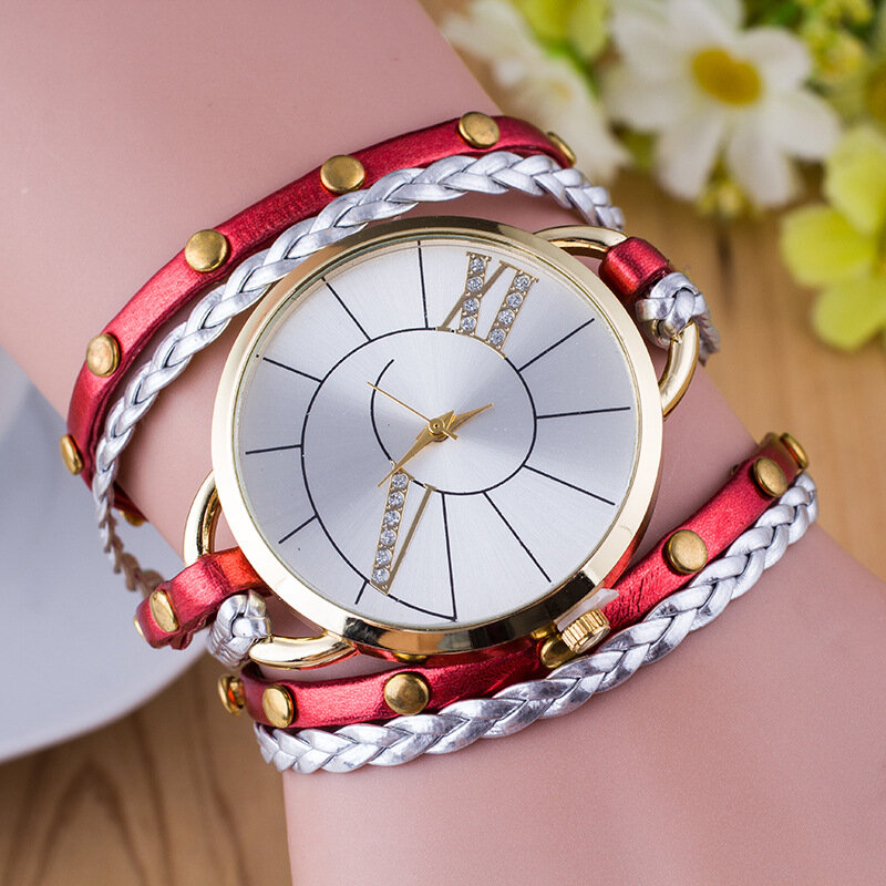 

Trendy Rivet Butterfly Winding Watch Three Circle Leather Quartz Watch For Women, White;red;black;light blue;gold;sapphire;rose red