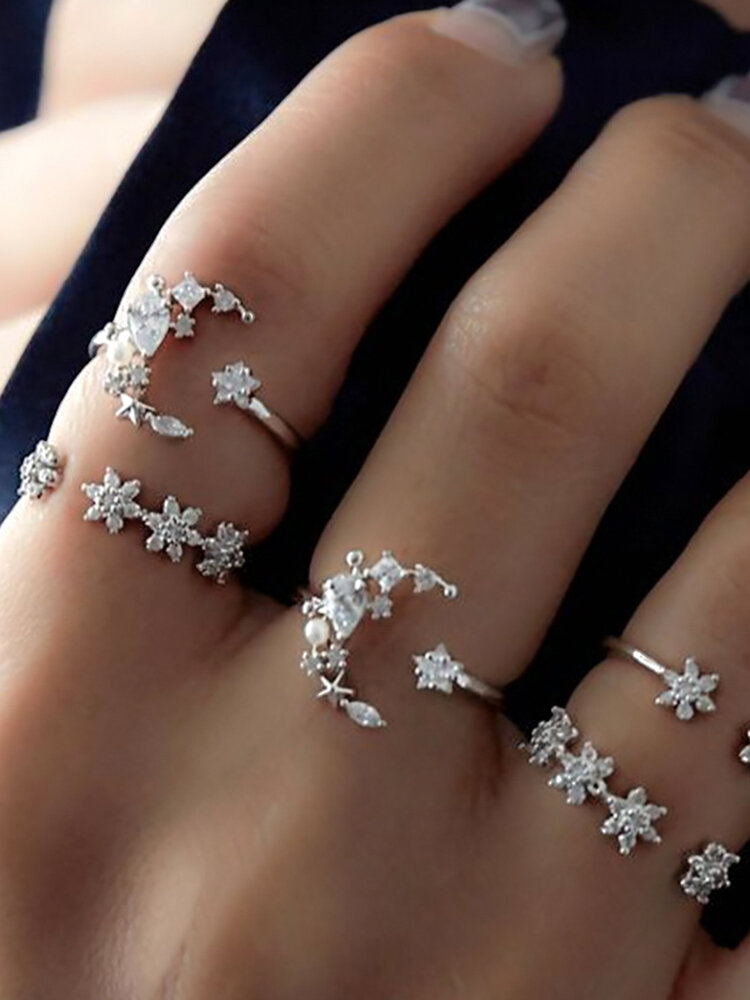 5Pcs Fashion Ring Sets Bohemian Finger Ring Simple Moon Star Rhinestones Knuckle Rings for Women