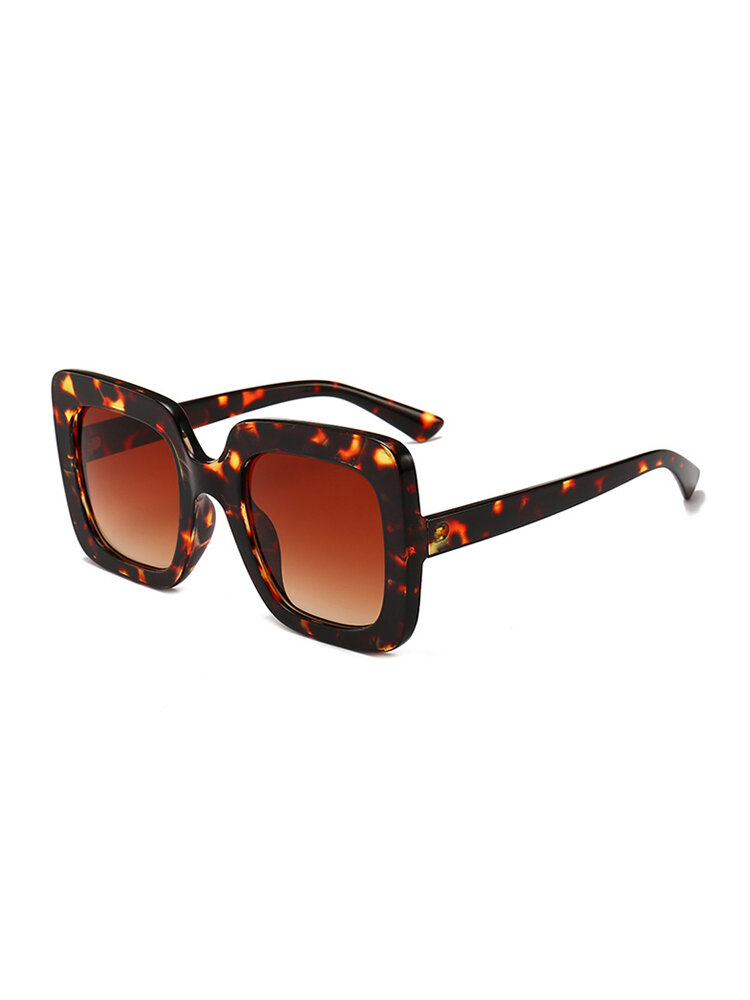 Women Fashion Square Sunglasses Outdoor UV Eyeglasses Thin High Definition View Sunglasses