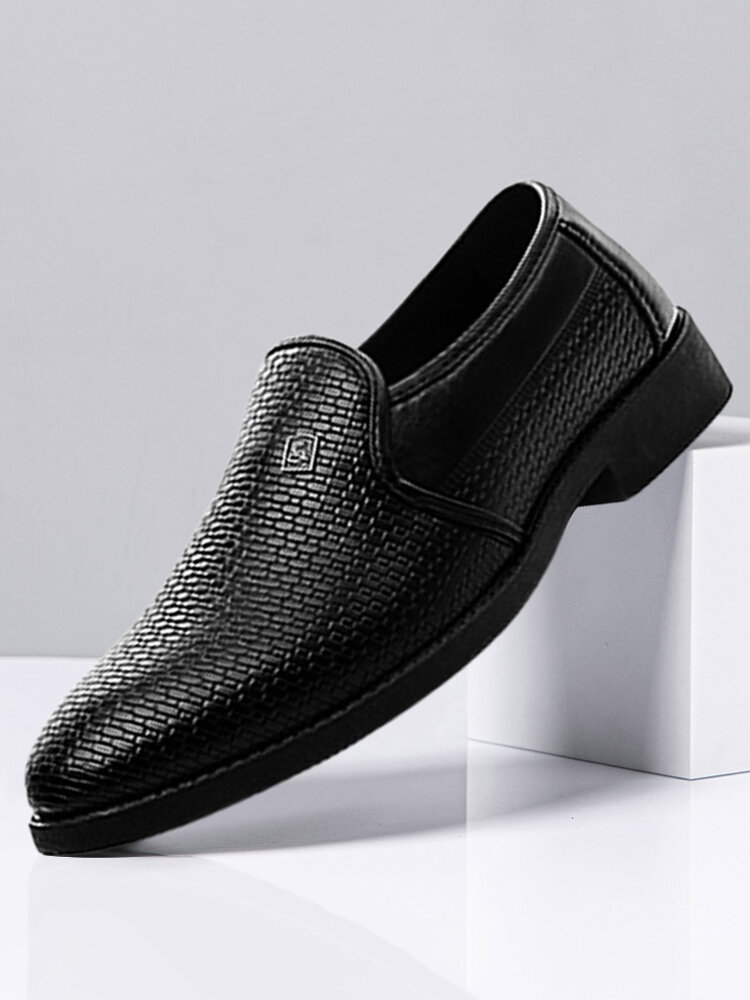 Men Black Pointed Toe Slip On Formal Dress Shoes