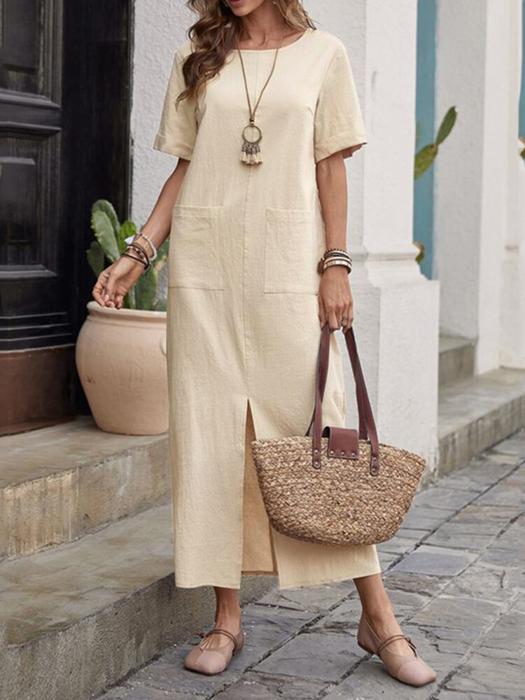 Solides, kurzärmliges Kleid aus Baumwolle mit zwei Taschen und geteilter Vorderseite für Damen