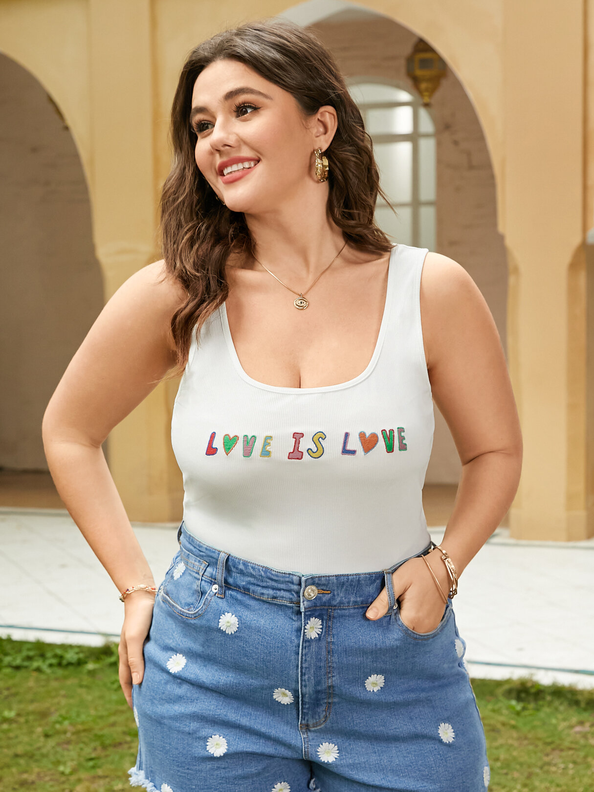 Plus Size Letter Embroidered Backless Sleeveless Tank Top