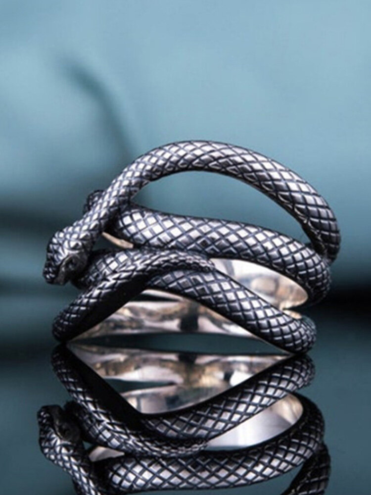 Vintage Entwined Snake Shape Alloy Ring
