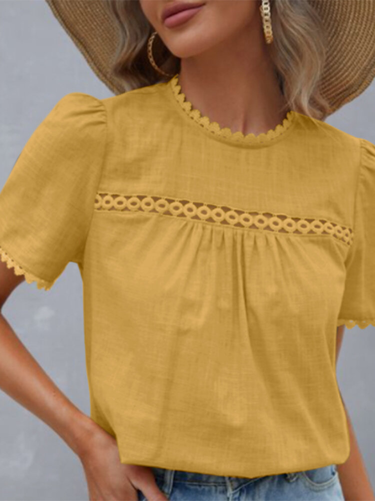 Женская хлопковая блузка с пышными рукавами и кружевной отделкой