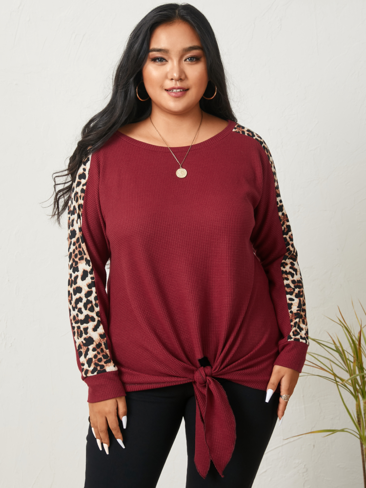 

Leopard Print Raglan Sleeve Knotted Plus Size Blouse for Women, Black;wine red