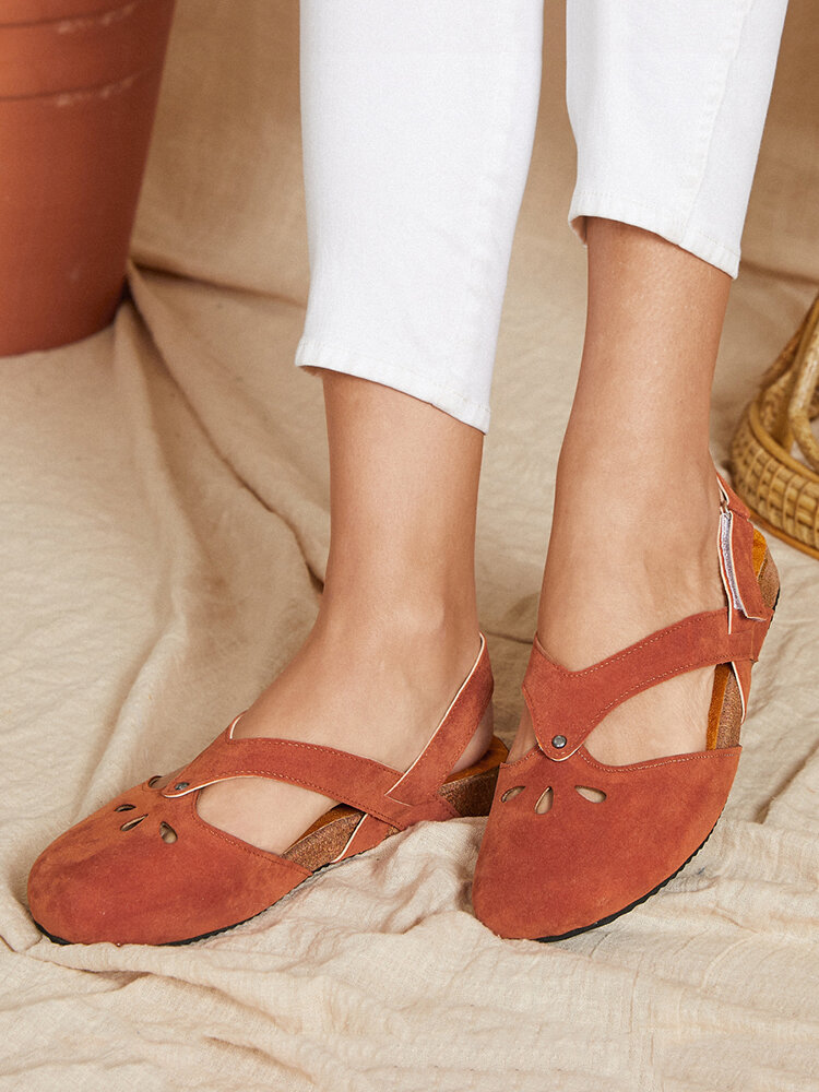 Plus Size Women Retro Casual Closed Toe Hollow Hook Loop Brief Comfy Flat Sandals