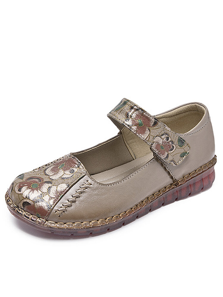 Socofy Leather Comfort Round Toe Print Strap Hand Sewn Flat Casual Shoes