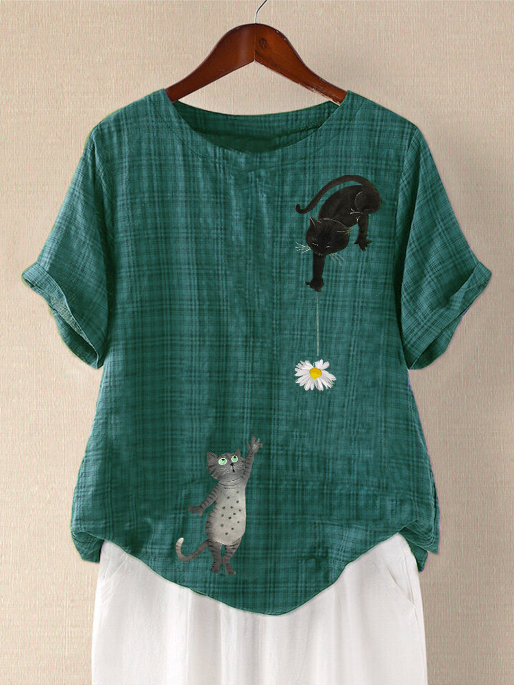 Daisy Cartoon Cat Print Short Sleeve O-neck Plus Size T-shirt