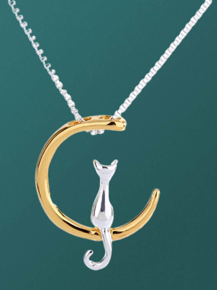 Trendy Cute Moon Cat Necklace Geometric Animal Pendant Necklace Clavicle Chain