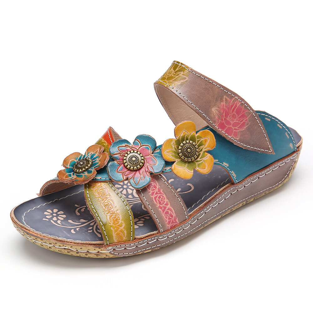 Retro Folkways Embossed Material Stitching Floral Metal Button Slip-On Sandals