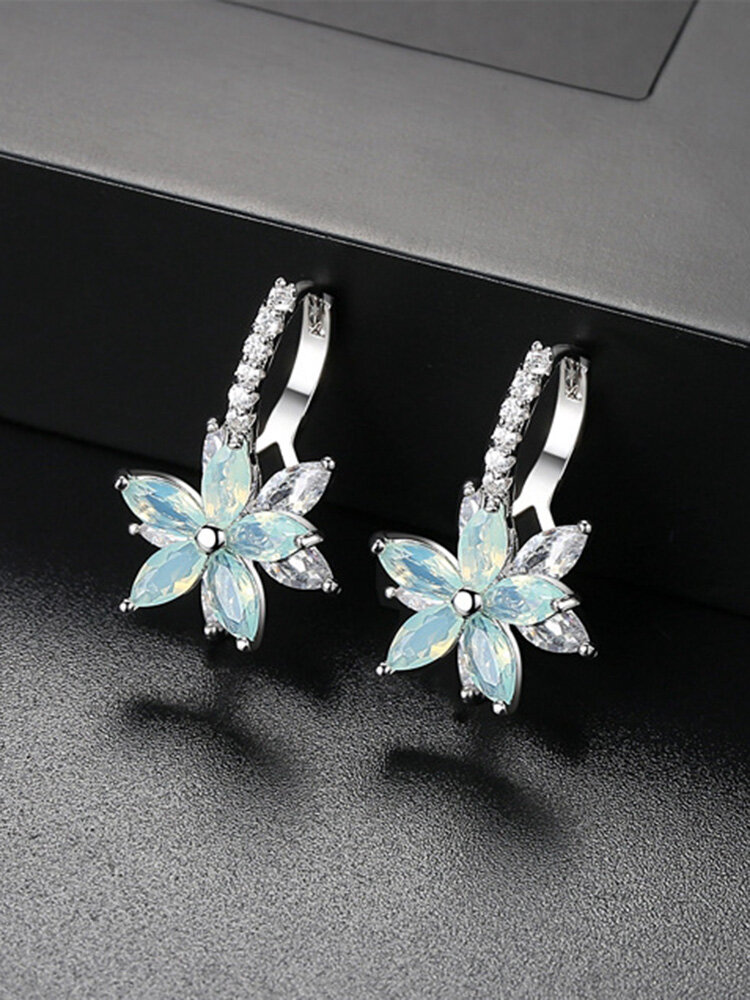 Fashion Flower Zirconia Silver Womens Earrings Anallergic Piercing Dangle Earrings for Women