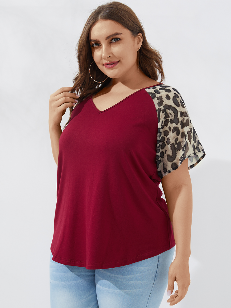 Leopard Print V-neck Raglan Sleeve Plus Size T-shirt for Women