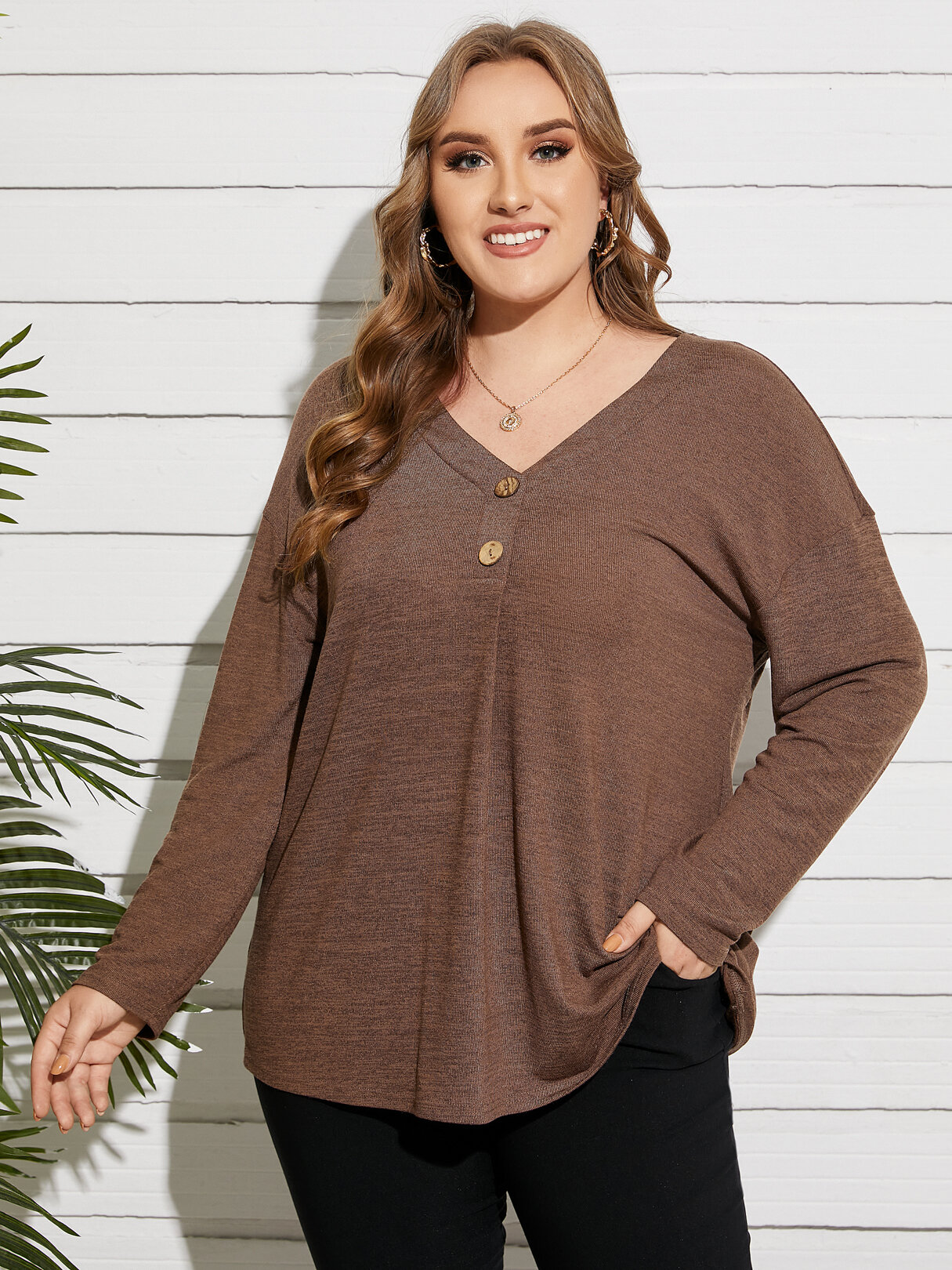 Plus Size V-neck Button Design Long Sleeves Tee