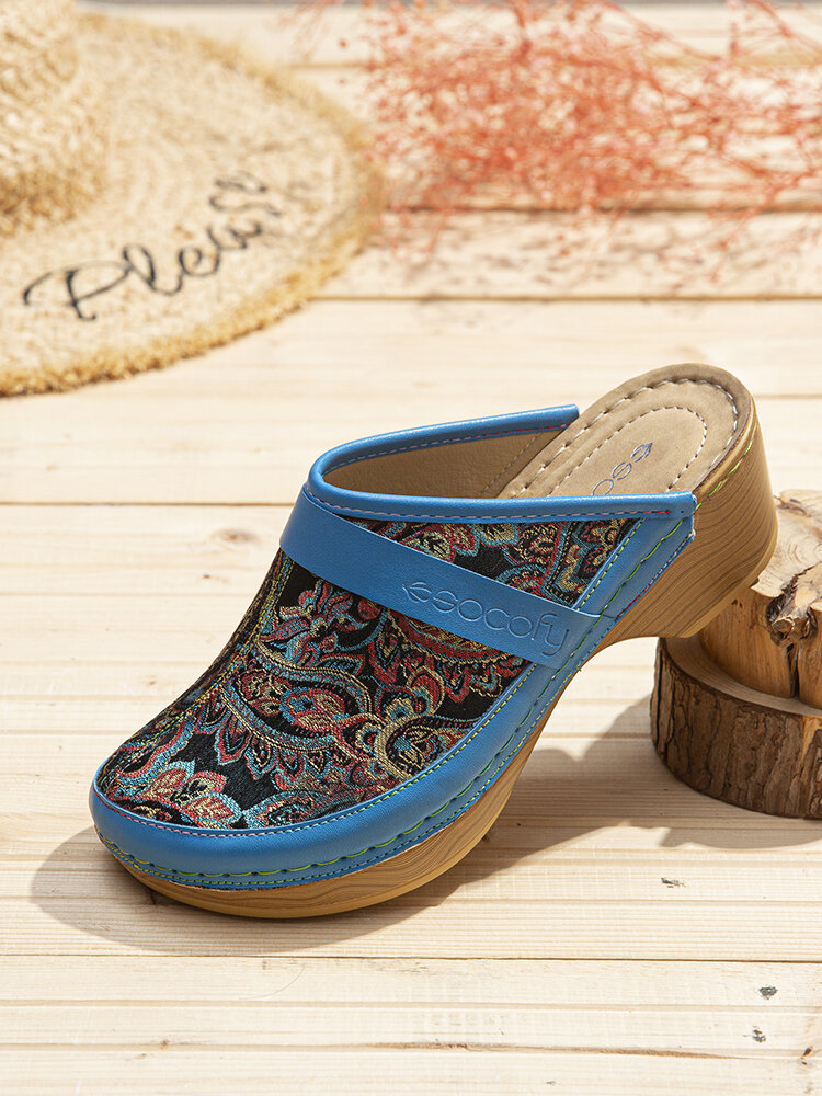 

SOCOFY Retro Paisley Pattern Embroidery Slip On Wood Mules Clogs Comfy Low Heel Sandals For Easter Gifts, Blue