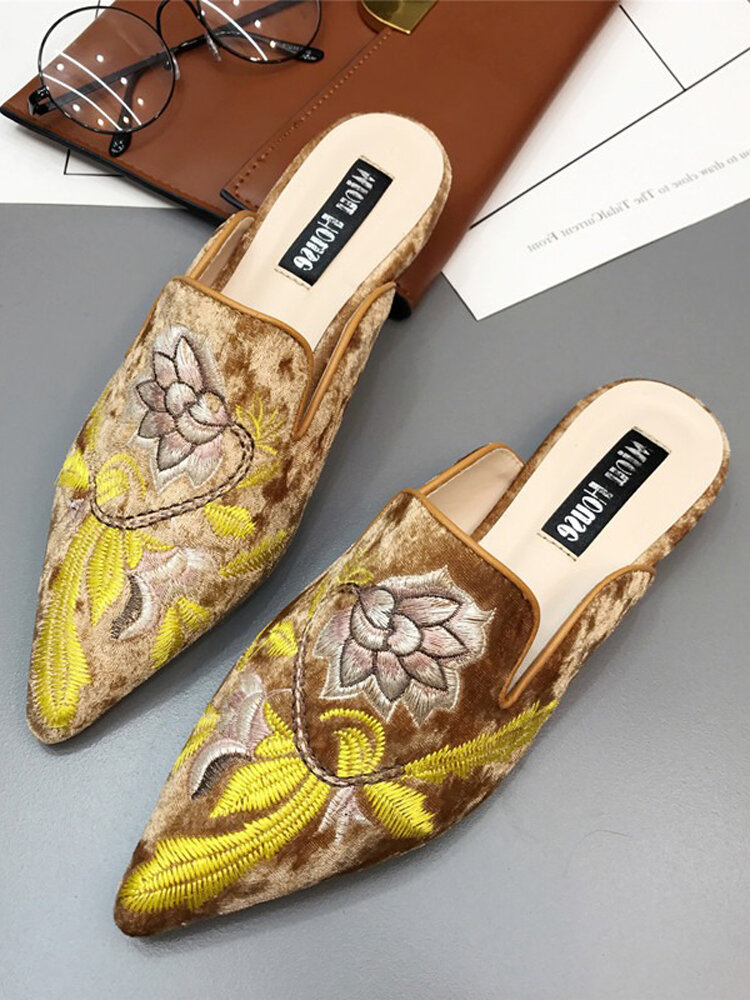 Women Lazy Muller Vintage Suede Flowers Embroidery Flats Slippers