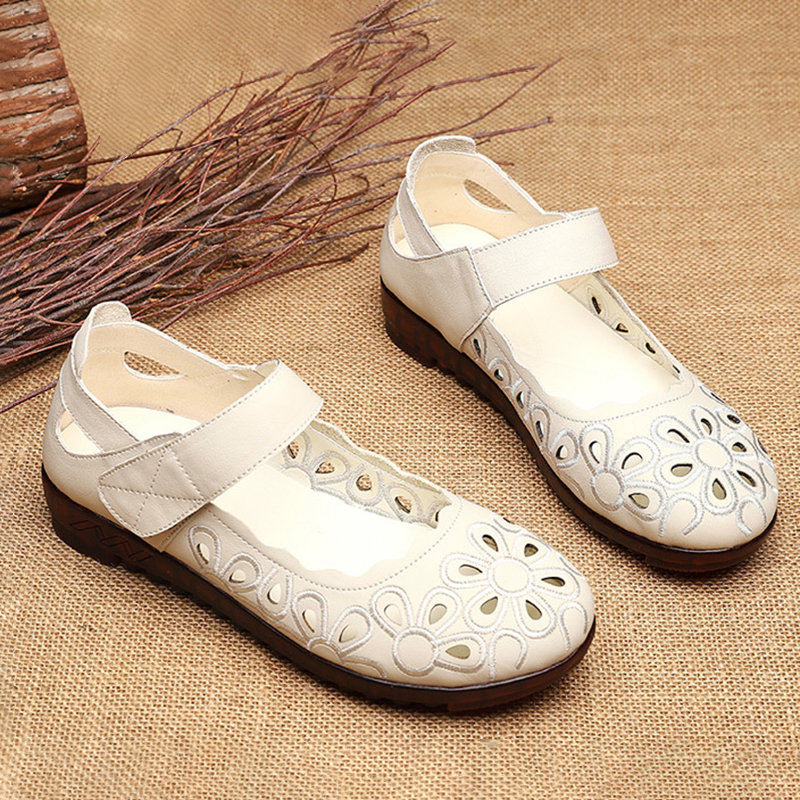 Flower Stitching Hollow Out Hook Loop Soft Sole Leather Flat Shoes