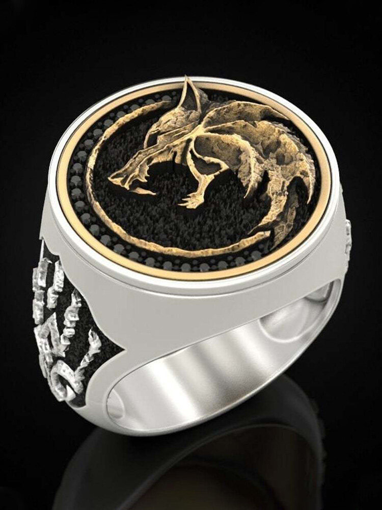 Trendy Stylish Carved Wolf Head And Wolf Claw Geometric-shaped Copper Hunter Seal Ring