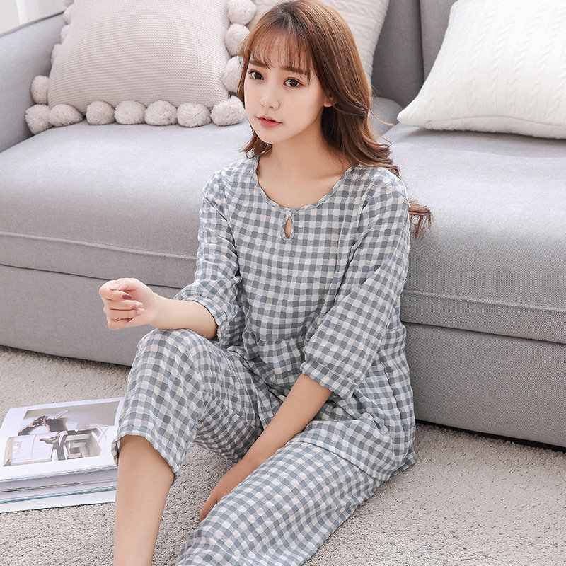 Seersucker Intertwined Cotton Pajamas Plaid Five-point Sleeves Pajamas
