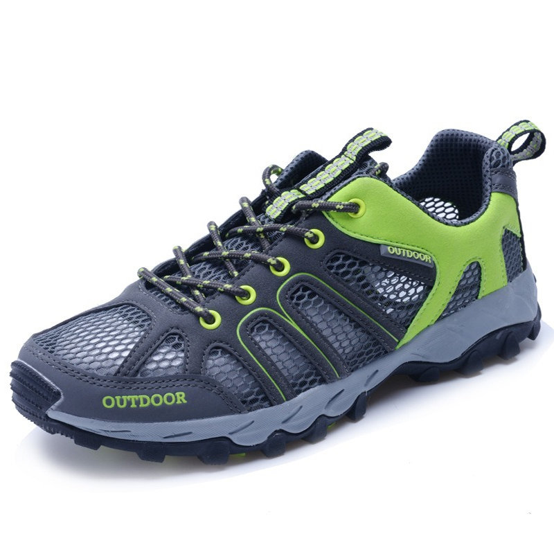 Men Outdoor Mesh Breathable Slip Resistant Water Hiking Shoes