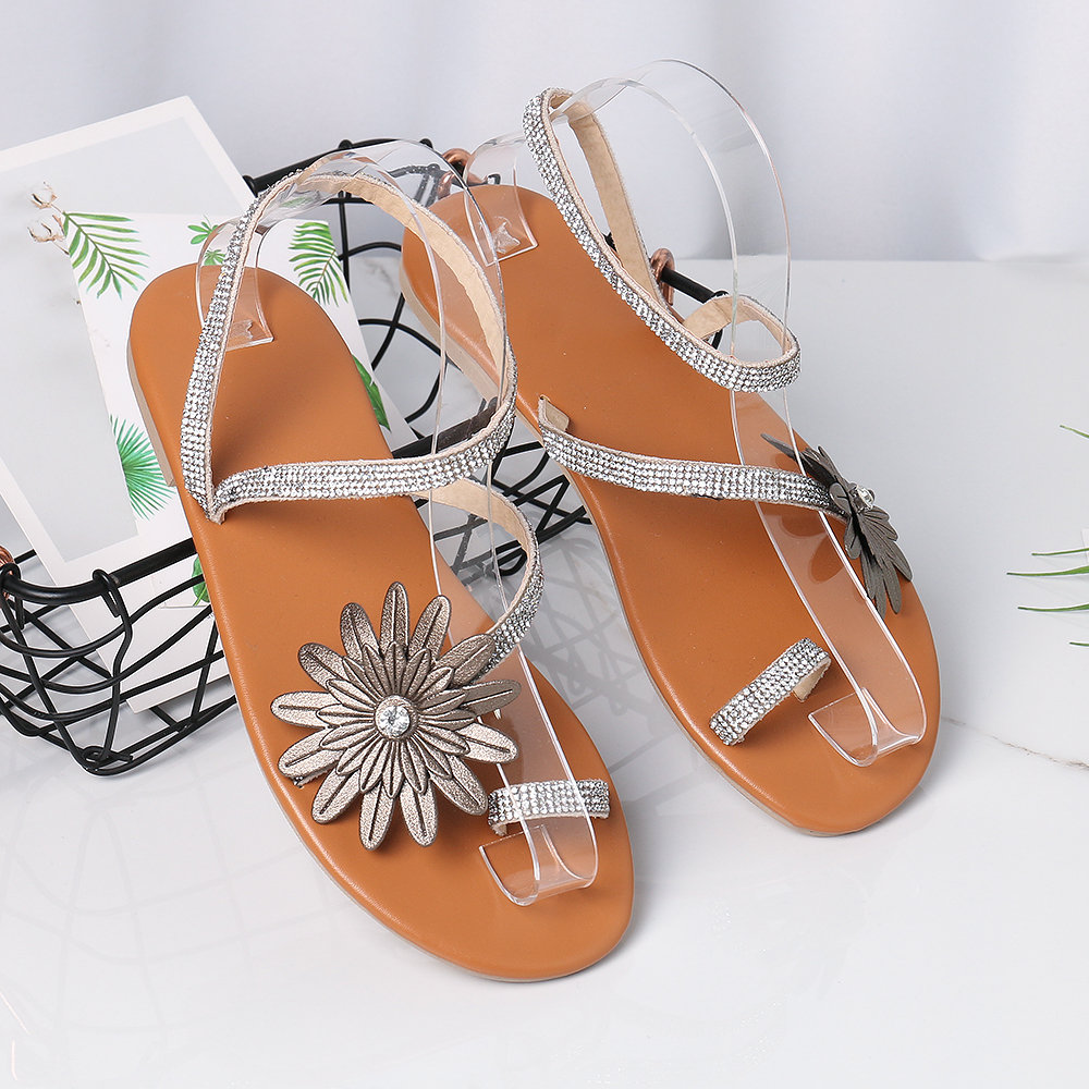 Big Size Summer Beach Flowers Strappy Clip Toe Flats Sandals
