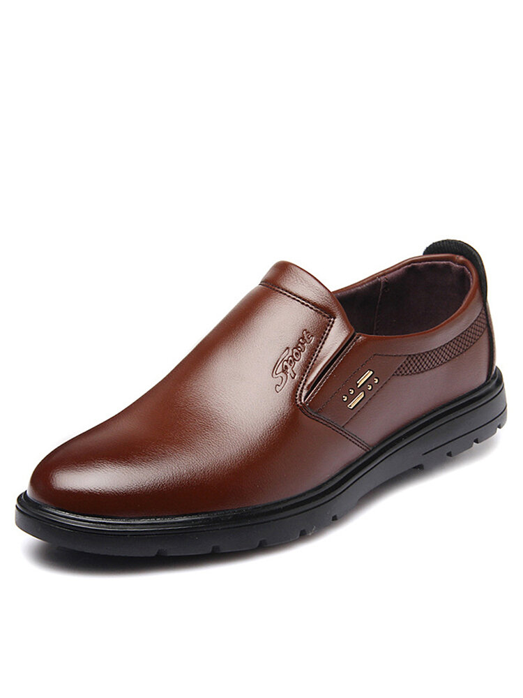 Men Pure Color Leather Slip Resistant Slip On Casual Shoes
