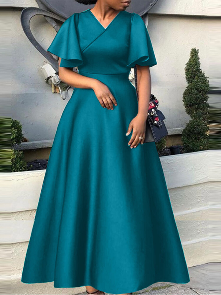 Plus Size Women Solid V-Neck Bell Sleeve Casual Maxi Dress