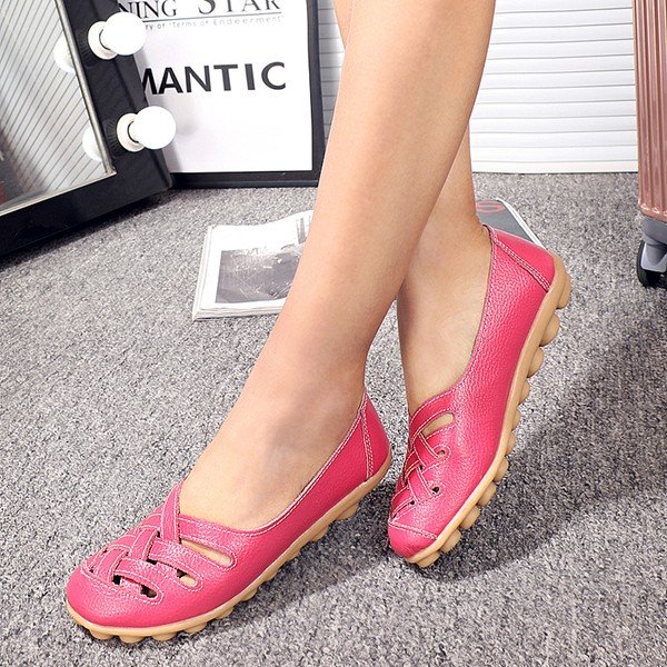 Big Size Soft Breathable Slip On Hollow Out Flat Shoes