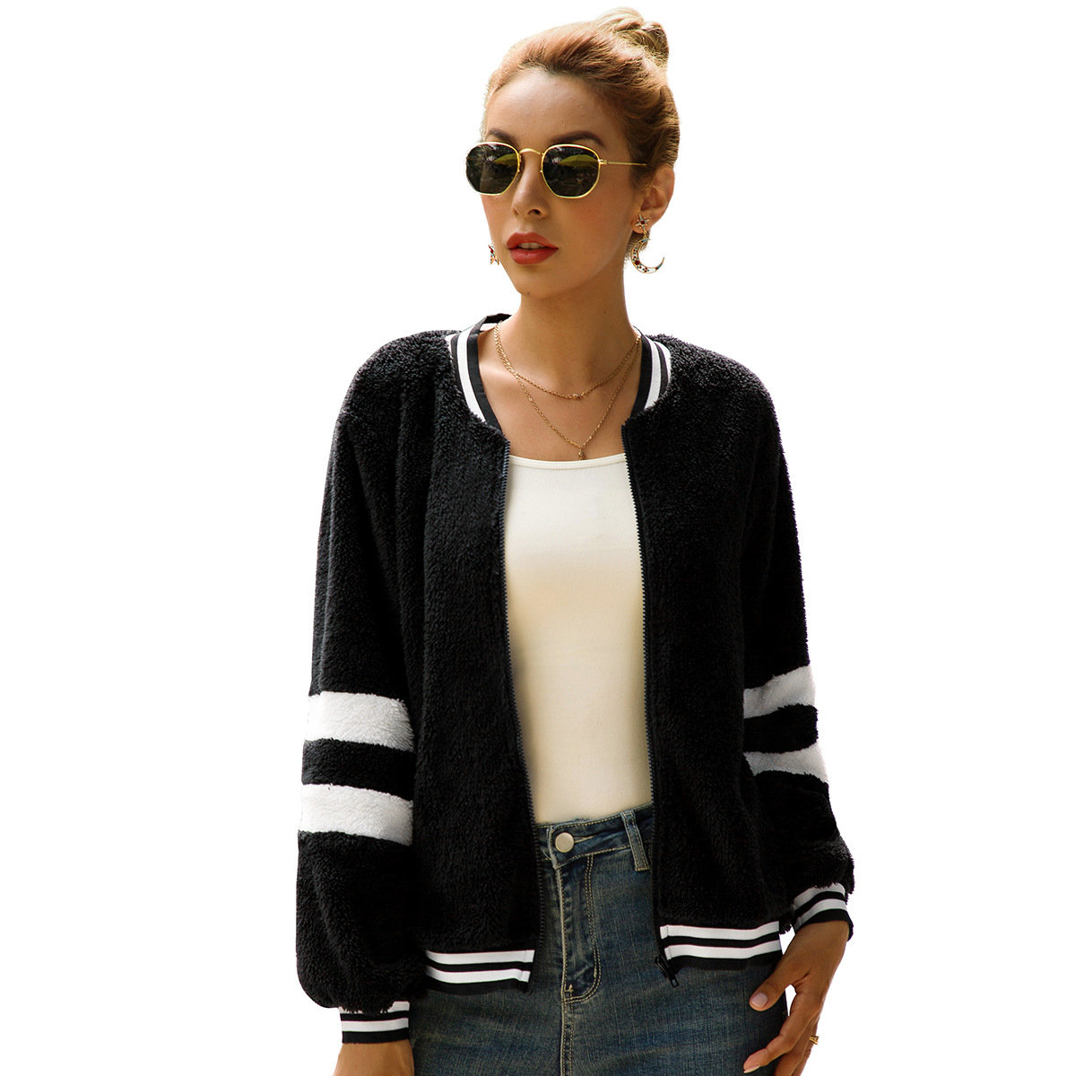  Black and white contrast color round neck long sleeve fashion plush zipper sweater coat