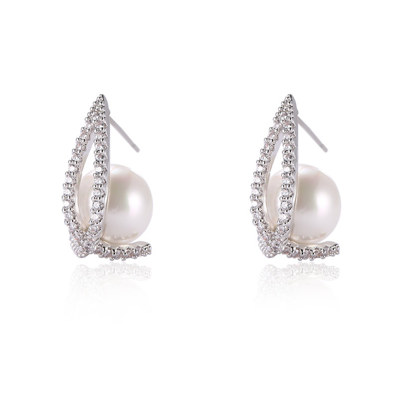 Elegante Luxuxohrring-Perlenrhinestone-modische Ohrringe