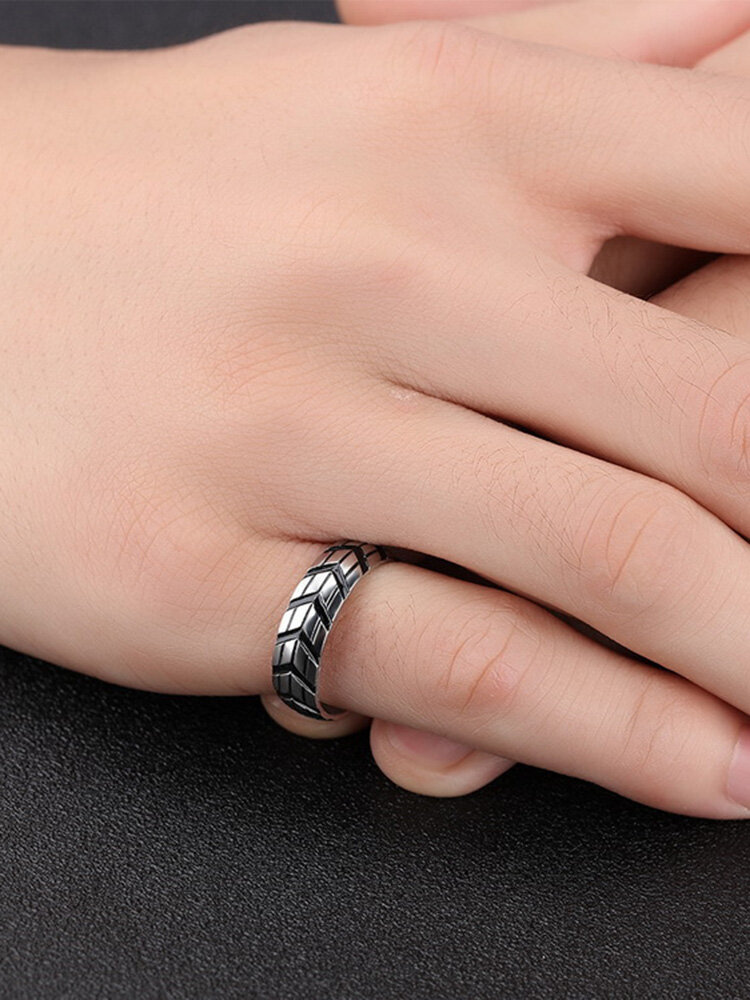 Trendy Car Tire Print Men's Ring Titanium Steel Finger Ring Tail Ring Punk Jewelry