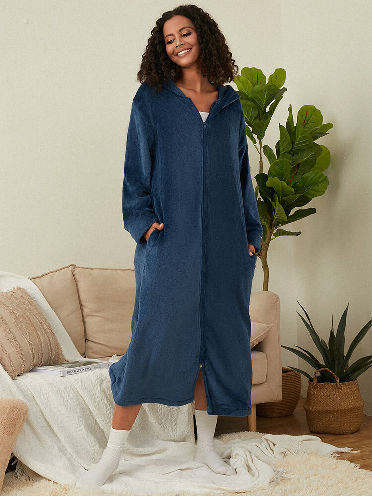

Plus Size Women Flannel Solid Zipper Front Warm Cozy Home Hooded Robes, Gray;navy