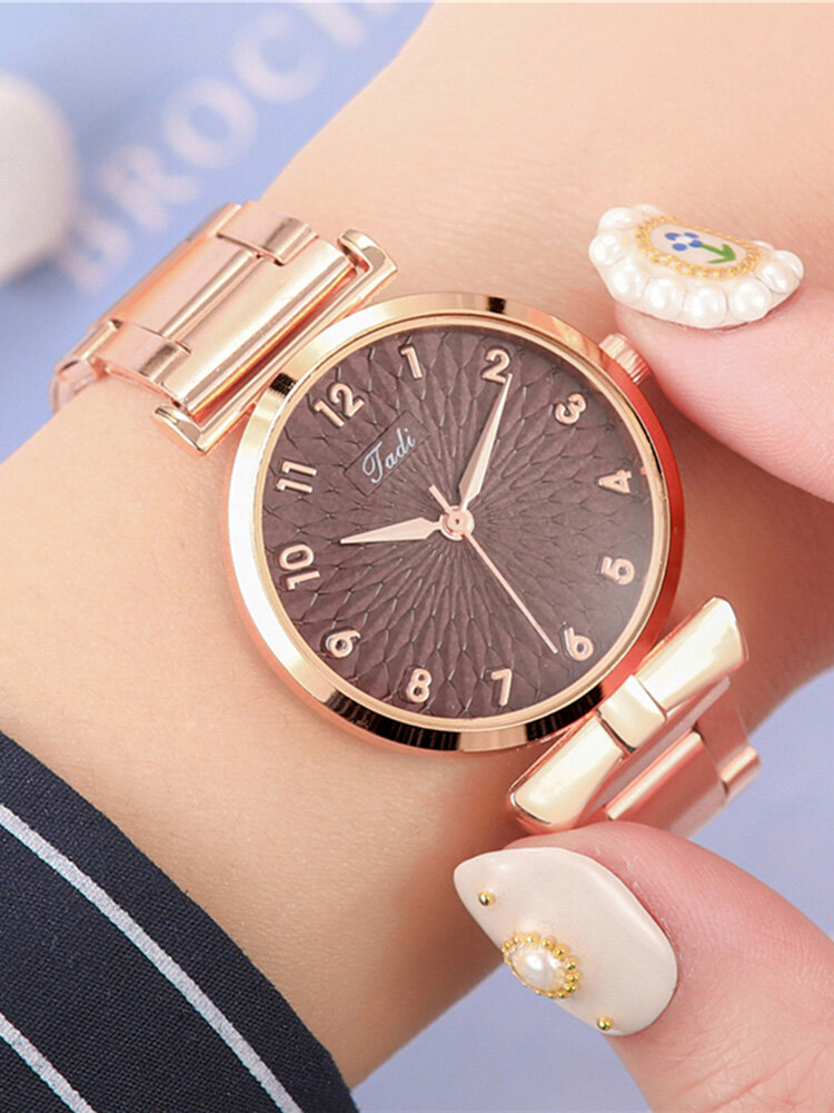 Fashion Casual Women Wristwatch Alloy Wrist Watch Bracelet Waterproof Quartz Watches