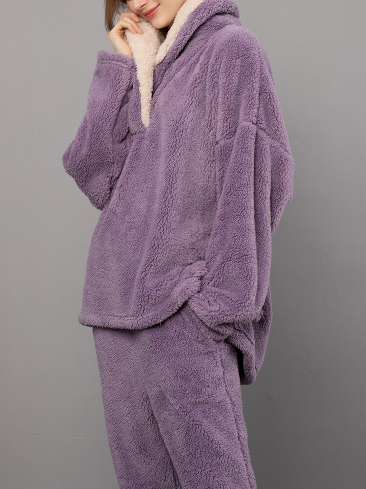 Frauen flauschige Plüsch verdicken Revers High Low Hem Loungewear Warmes Pyjama-Set